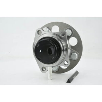 Toyota Isis Rear Wheel Hub