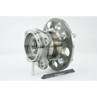 Toyota Kluger L/V ACU2# Rear Wheel Hub