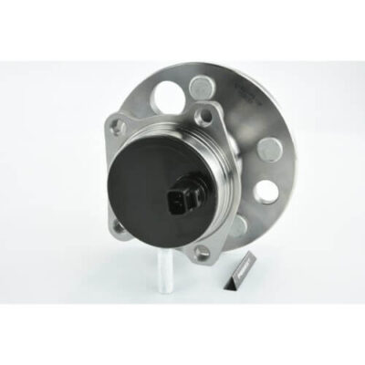 Toyota Ipsum CXM10 Rear Wheel Hub