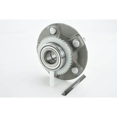 Nissan Maxima A32 Rear Wheel Hub