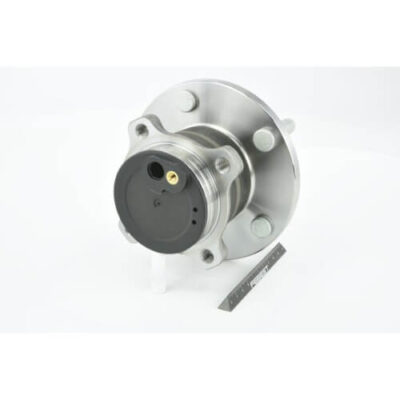 Nissan Lafesta B35 Rear Wheel Hub